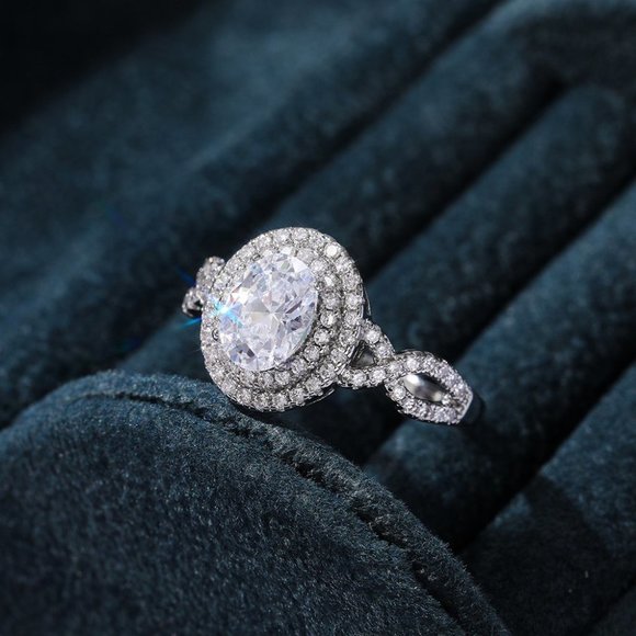 Vintage Style Silver Crystals Oval-Cut Women's Wedding Ring 8 - Picture 7 of 7